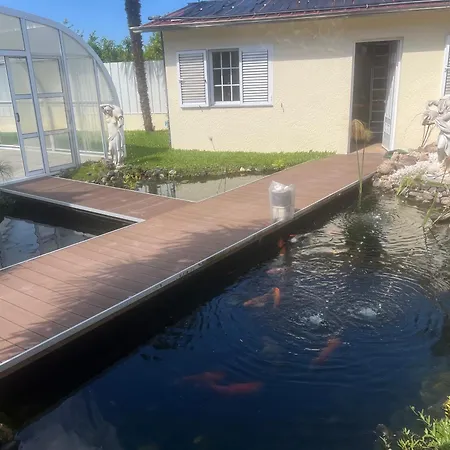 Casa Do ホームステイ エスピーニョ
